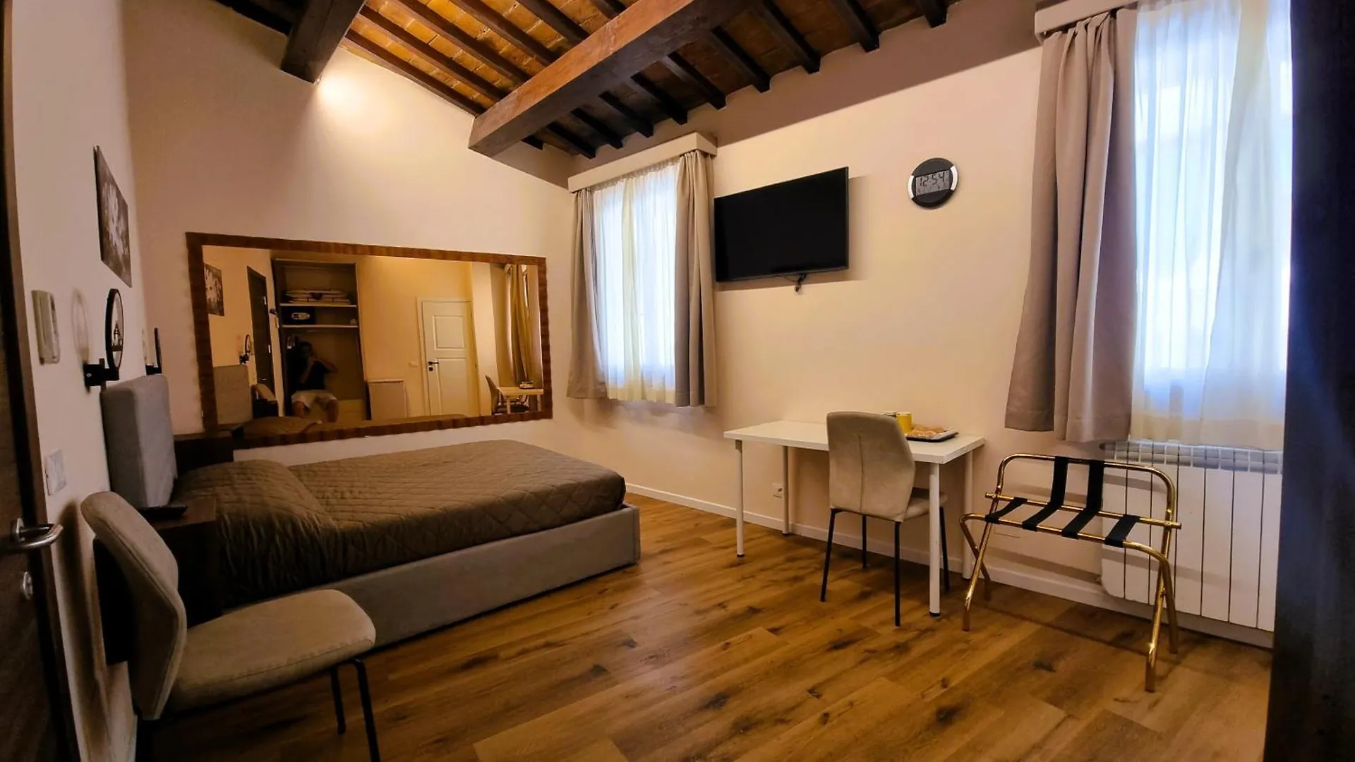Marco'S Way Hotel Florence 0*,  Italy